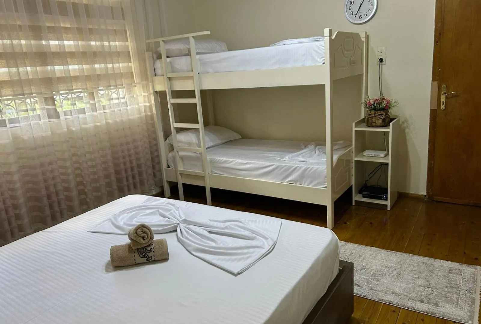 Top Guesthouse Shkodër 0*,  Albania